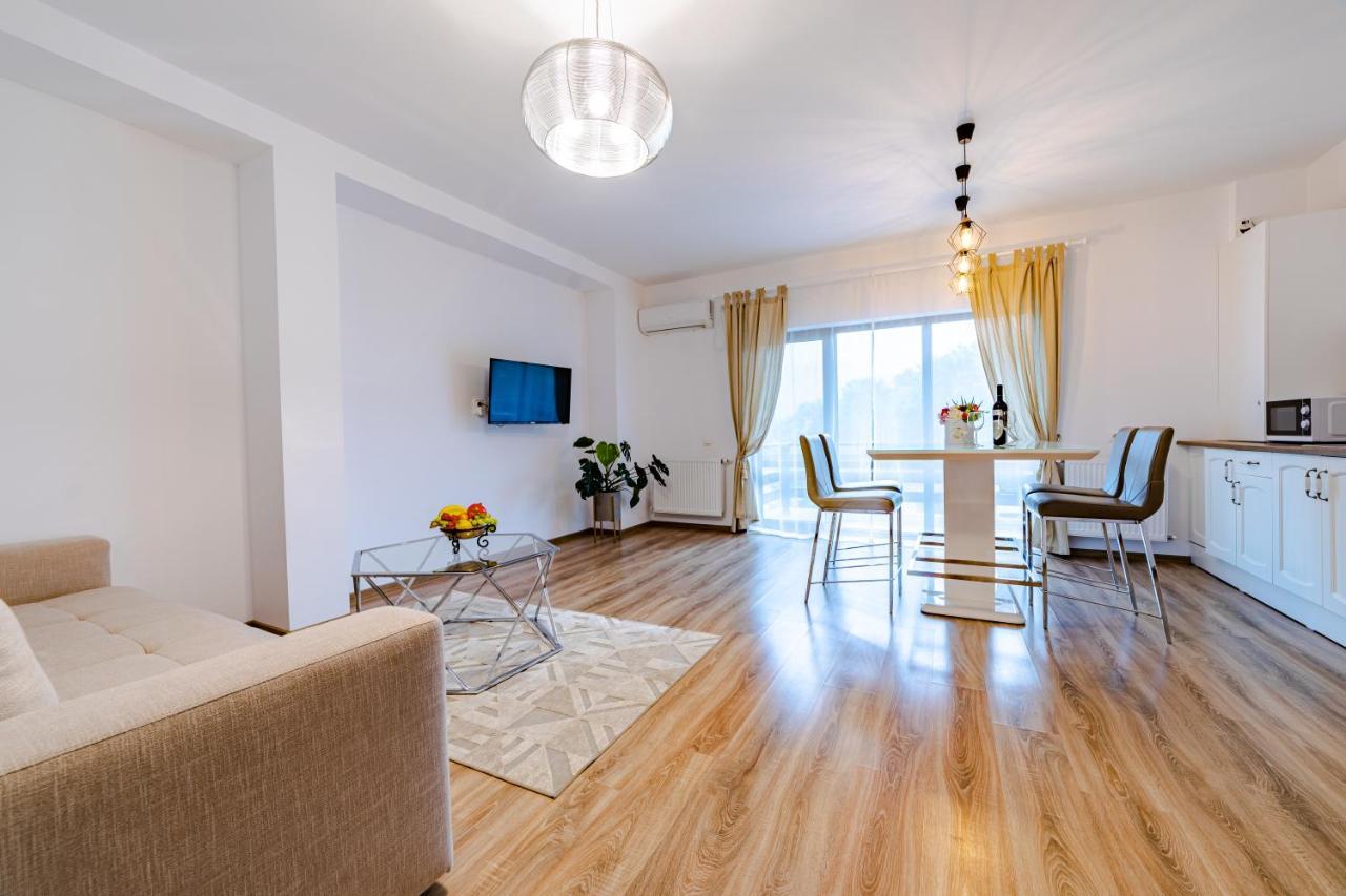 Yael Luxury Apartments 2 Буштені Екстер'єр фото