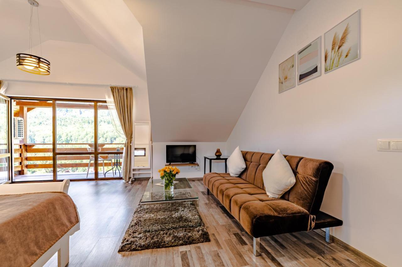 Yael Luxury Apartments 2 Буштені Екстер'єр фото