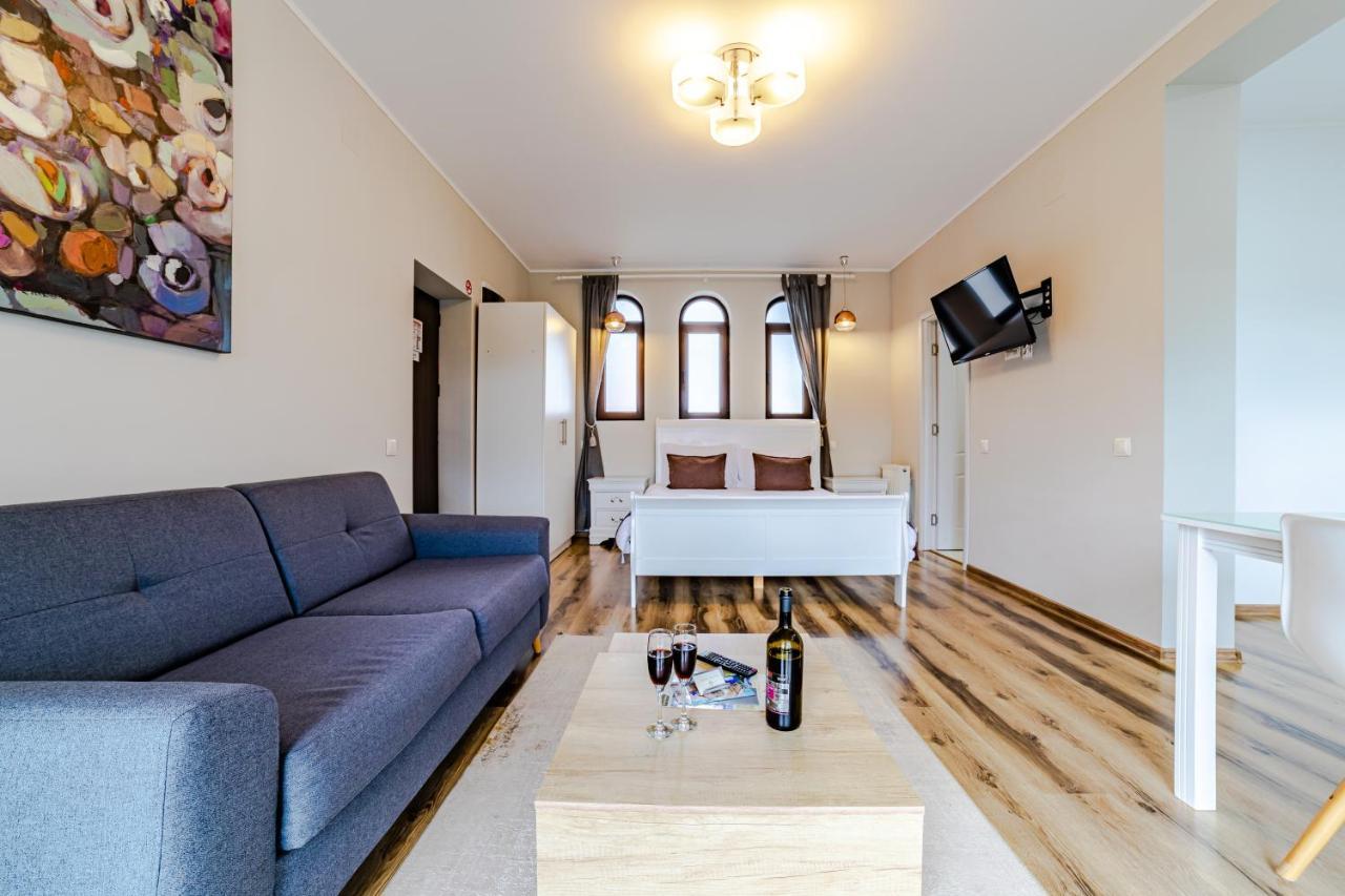 Yael Luxury Apartments 2 Буштені Екстер'єр фото